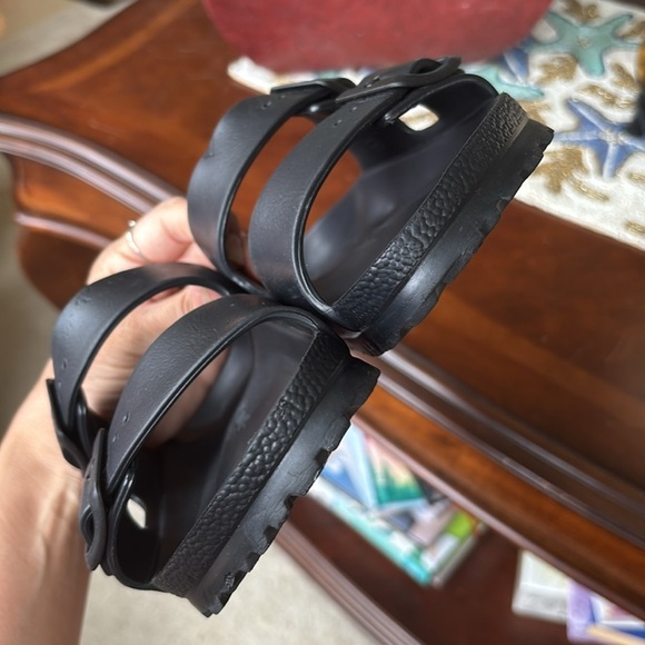 BIRKENSTOCK ARIZONA EVA RUBBER SANDALS DOUBLE BUCKLE BLACK WATERPROOF CASUAL - Picture 13 of 16